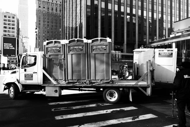 Best High-end porta potty rental  in Wayne, IL